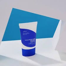 50 Isntree – Hyaluronic Acid Deep Moisture Water Mask 1 Sheet